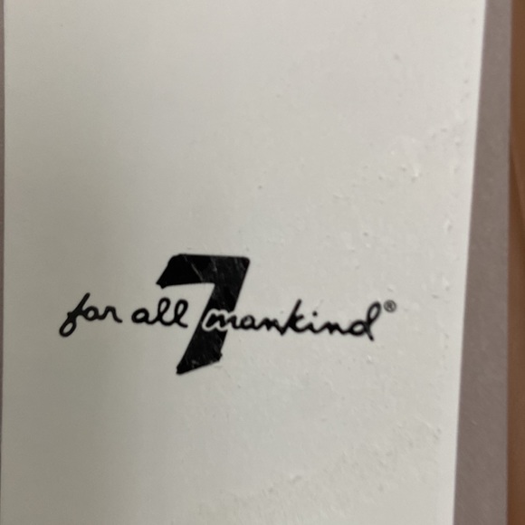 7 for all mankind pleated skirt - Picture 3 of 3